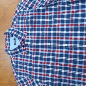 Izod button down